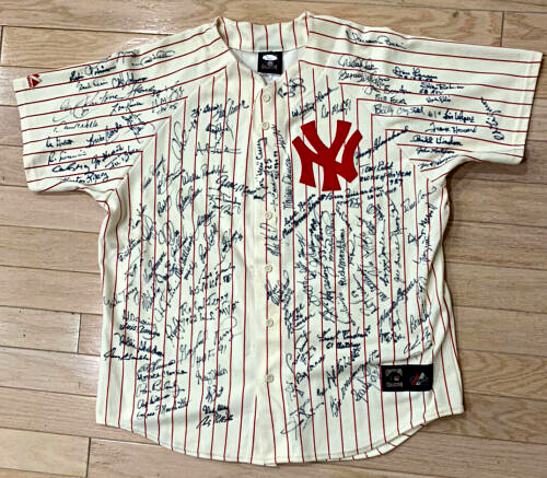 New York Yankees +130 Signatures Hall of Fame Jersey (JSA) – Beverly Hills  Swap Meet